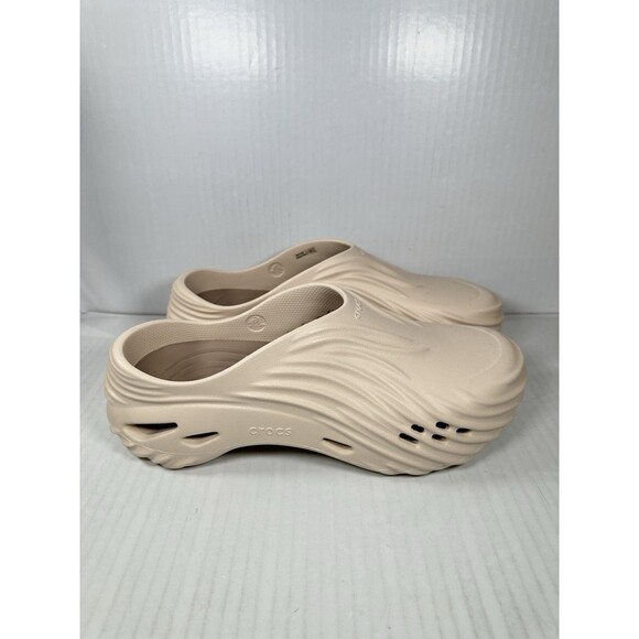 Size 11 Crocs Echo Wave Almond Tint 210521-0LL Men Sandals Slipper Comfort NEW - Picture 1 of 8